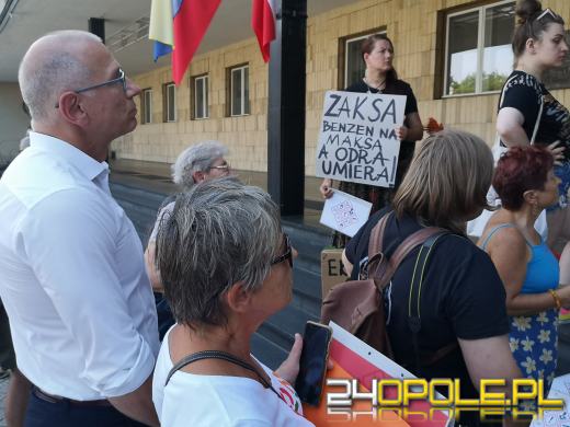 To EkoZbrodnia - Pikieta obywatelska pod Urzędem Wojewódzkim w Opolu