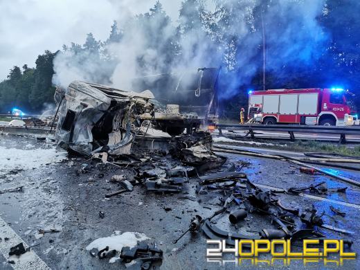 Autostrada A4 przejezdna. Blisko 13 godzin trwały utrudnienia 