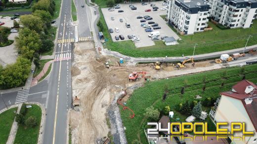 Trwa budowa ronda przy Alei Witosa w Opolu