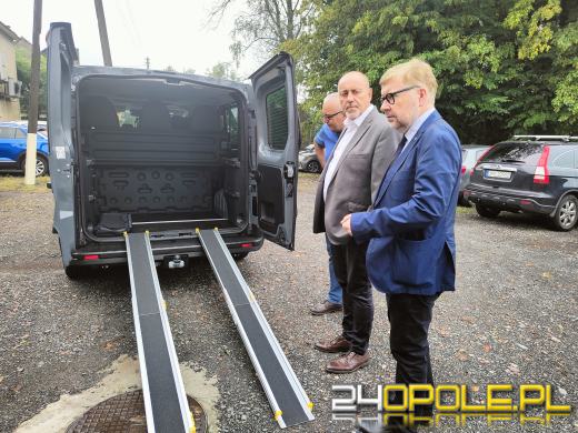 Bus dla gminy Chrząstowice - skorzystają niepełnosprawni 