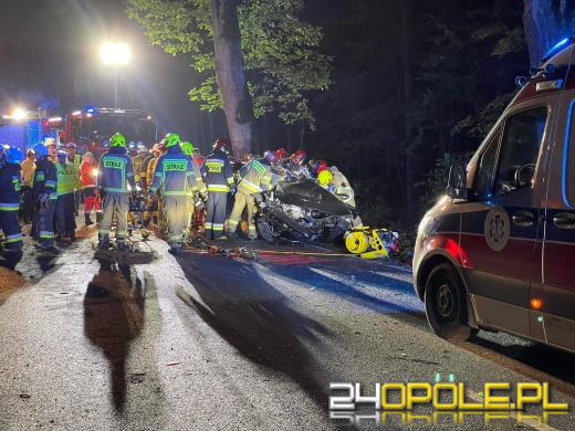 Tragiczne zdarzenie na DW 414. Trwa akcja ratunkowa