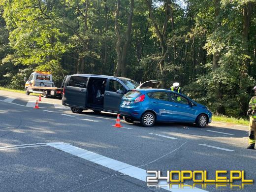 Wypadek z udziałem dwóch pojazdów na DK94