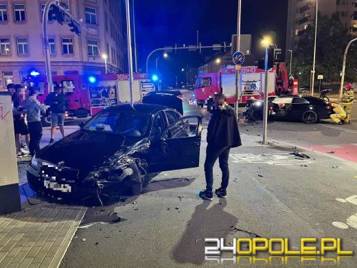 Audi i Bmw zderzyło się na skrzyżowaniu w Opolu 