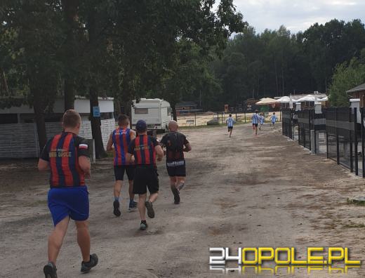 Biegacze z Klubu Biegowego Odra Opole zachęcają do treningów najmłodszych