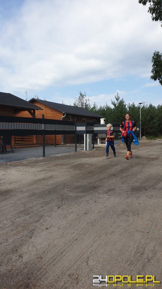Biegacze z Klubu Biegowego Odra Opole zachęcają do treningów najmłodszych