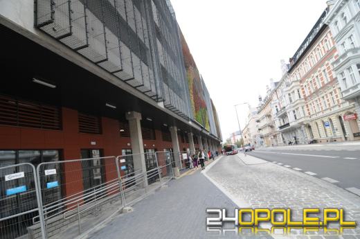 Odwiedziliśmy budowę Centrum Przesiadkowego Opole Główne. Zielony dach robi wrażenie