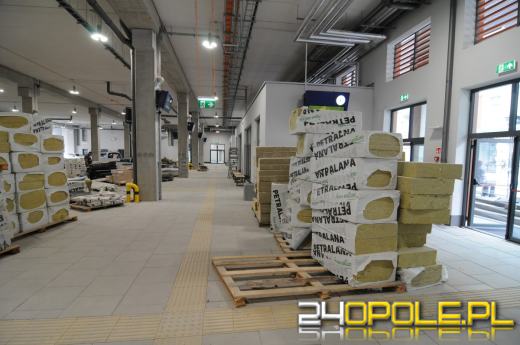 Odwiedziliśmy budowę Centrum Przesiadkowego Opole Główne. Zielony dach robi wrażenie