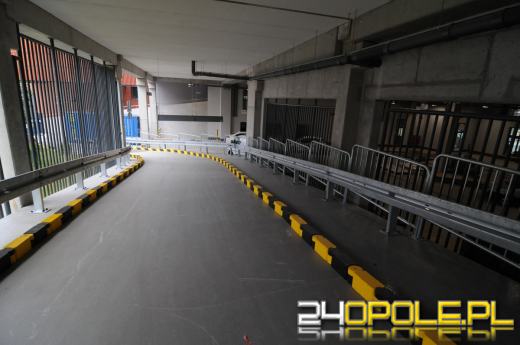 Odwiedziliśmy budowę Centrum Przesiadkowego Opole Główne. Zielony dach robi wrażenie