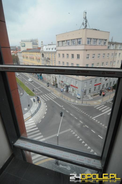 Odwiedziliśmy budowę Centrum Przesiadkowego Opole Główne. Zielony dach robi wrażenie