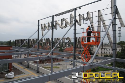 Odwiedziliśmy budowę Centrum Przesiadkowego Opole Główne. Zielony dach robi wrażenie