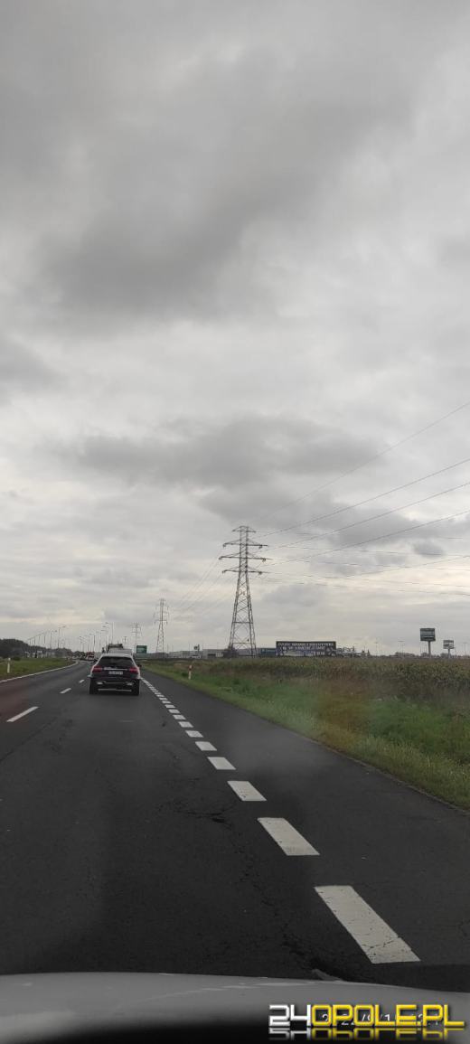 Zablokowany zjazd z obwodnicy do CH Turawa Park