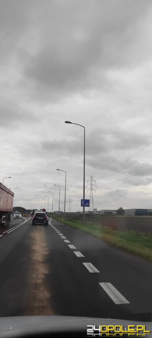 Zablokowany zjazd z obwodnicy do CH Turawa Park