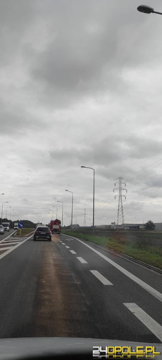 Zablokowany zjazd z obwodnicy do CH Turawa Park