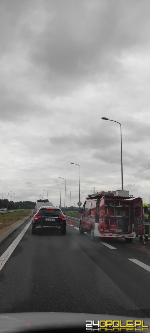 Zablokowany zjazd z obwodnicy do CH Turawa Park