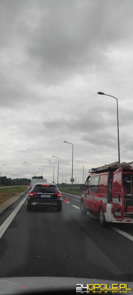 Zablokowany zjazd z obwodnicy do CH Turawa Park