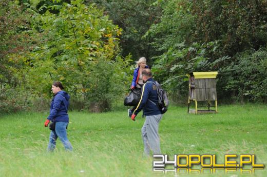 Akcja sprzątania w Opolu. Za zebrane śmieci odebrali książki