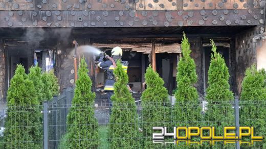 Policja prowadzi dochodzenie w sprawie pożaru w bloku na Tarnopolskiej