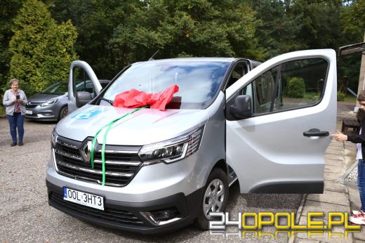 Nowy bus dla domu dziecka