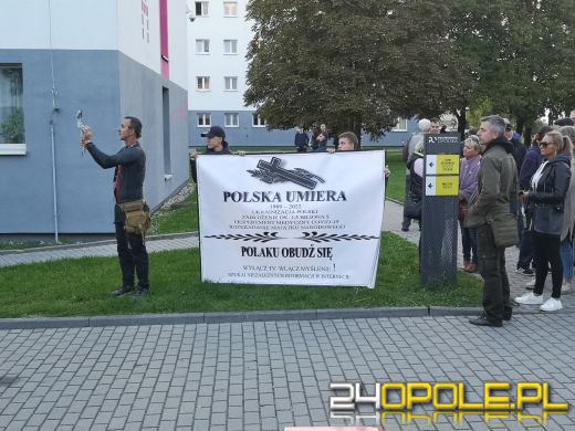 Prezes PiS w Opolu miał również inne przywitanie. Mniej przyjazne