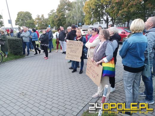 Prezes PiS w Opolu miał również inne przywitanie. Mniej przyjazne
