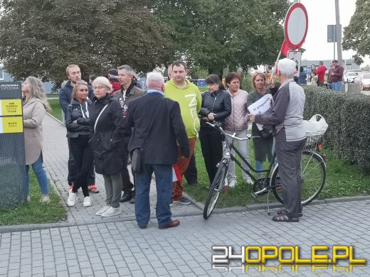 Prezes PiS w Opolu miał również inne przywitanie. Mniej przyjazne