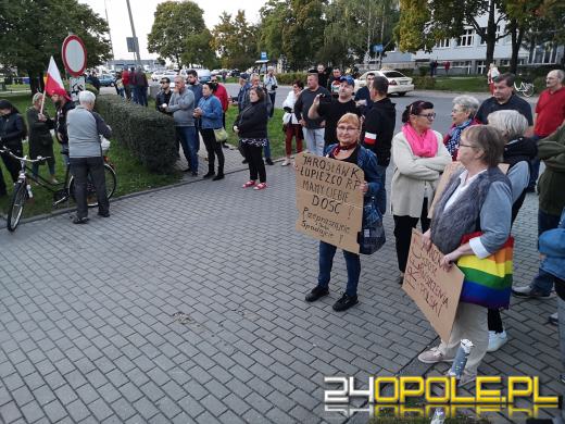 Prezes PiS w Opolu miał również inne przywitanie. Mniej przyjazne