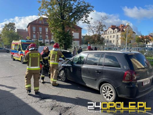Dwie osobówki zderzyły się na ulicy Katowickiej