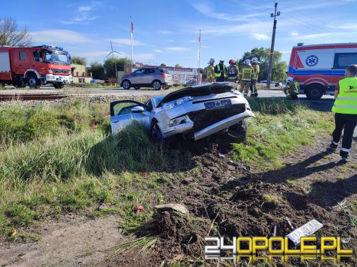 Wypadek samochodu osobowego w miejscowości Kuniów