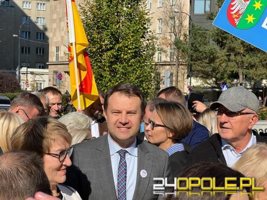 Opolscy samorządowcy protestowali pod Sejmem i Kancelarią Prezesa Rady Ministrów 