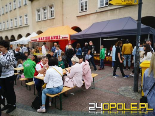 Słodko na opolskim Rynku. Trwa Festiwal Czekolady!