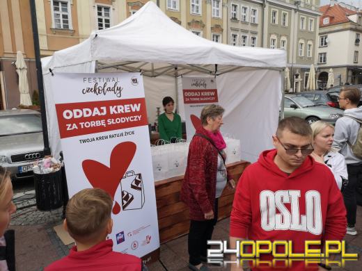 Słodko na opolskim Rynku. Trwa Festiwal Czekolady!