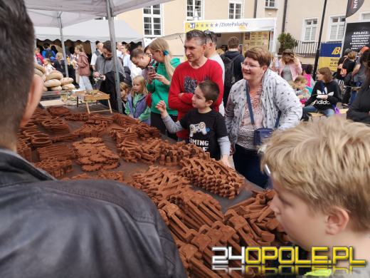 Słodko na opolskim Rynku. Trwa Festiwal Czekolady!