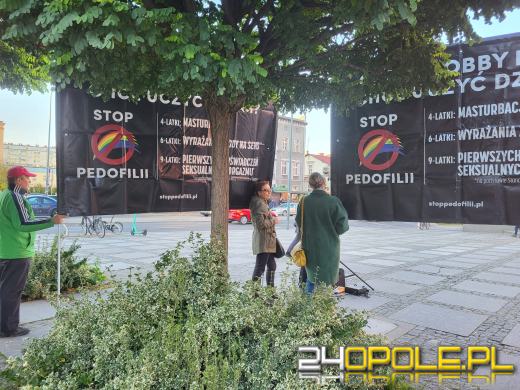Pikietowali przeciw demoralizacji seksualnej dzieci