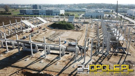 Widać już trybuny nowego Stadionu Opolskiego