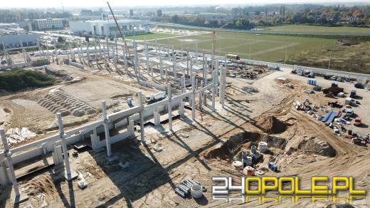 Widać już trybuny nowego Stadionu Opolskiego