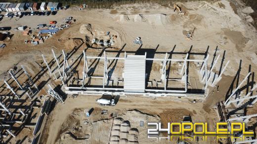 Widać już trybuny nowego Stadionu Opolskiego