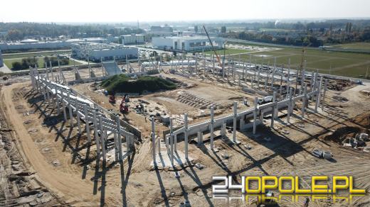 Widać już trybuny nowego Stadionu Opolskiego