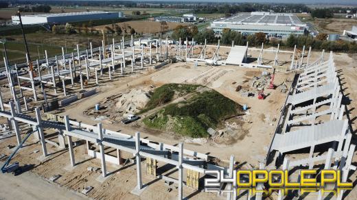 Widać już trybuny nowego Stadionu Opolskiego