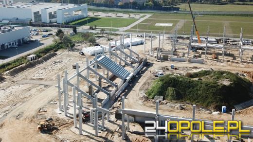 Widać już trybuny nowego Stadionu Opolskiego