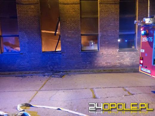 Pożar na terenie huty w Ozimku