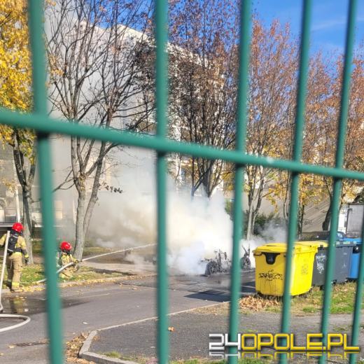 Pojazd nauki jazdy spłonął doszczętnie na ulicy Chełmskiej w Opolu