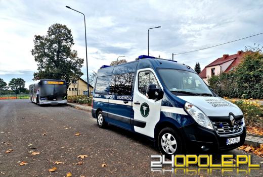 Autobus bez przeglądu technicznego woził pasażerów