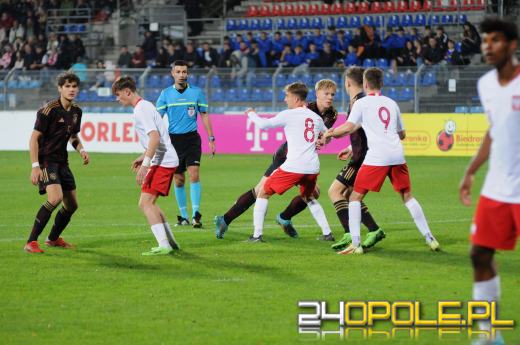 Młodzi polscy piłkarze rozbijają Niemców 4:0! 