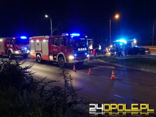 Zderzenie autobusu z osobówką na skrzyżowaniu w Opolu 