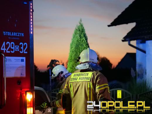 5 zastępów straży gasiło pożar budynku gospodarczego