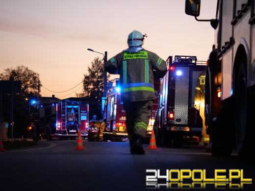 5 zastępów straży gasiło pożar budynku gospodarczego