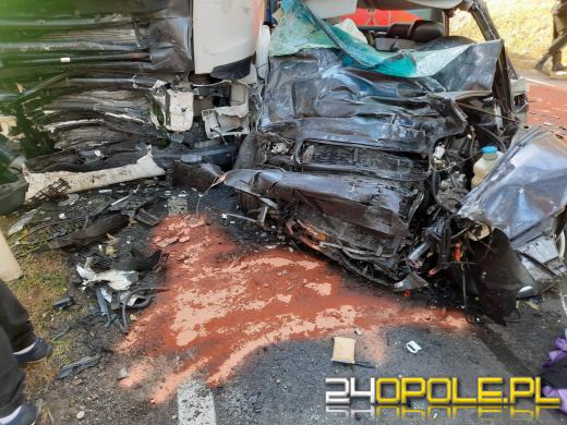 Tragiczny wypadek w powiecie namysłowskim. Nie żyje 23-latek