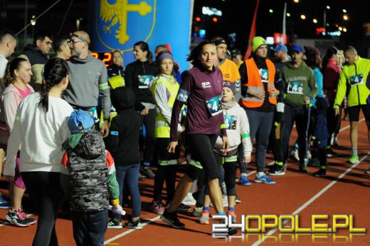 Za nami kolejna edycja Biegu Odblaskowego. Startowały całe rodziny!