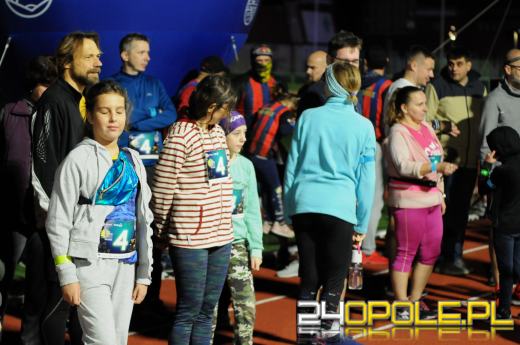 Za nami kolejna edycja Biegu Odblaskowego. Startowały całe rodziny!