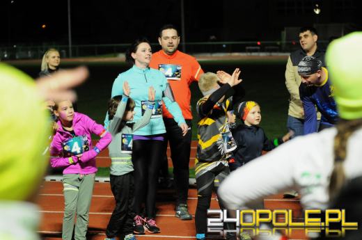 Za nami kolejna edycja Biegu Odblaskowego. Startowały całe rodziny!